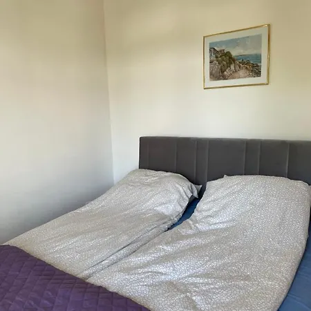 아파트 Spacious 1-bedroom On The 6th Floor 써니비치