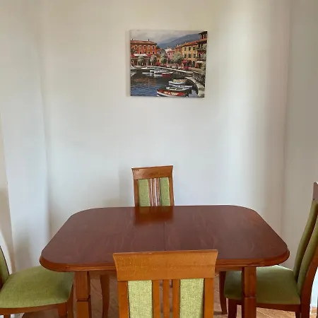 Spacious 1-bedroom On The 6th Floor * 써니비치